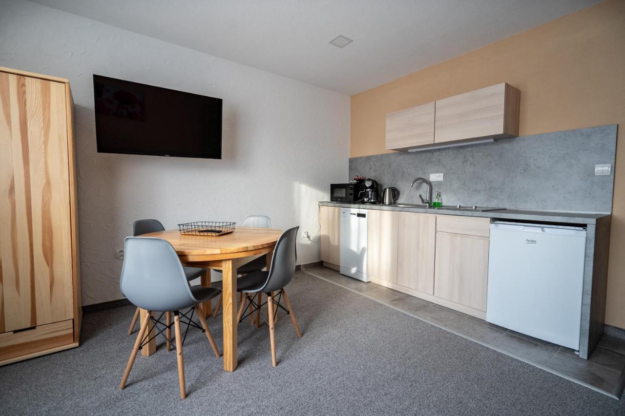 Apartmany Janka + Camp Bešeňová 外观 照片