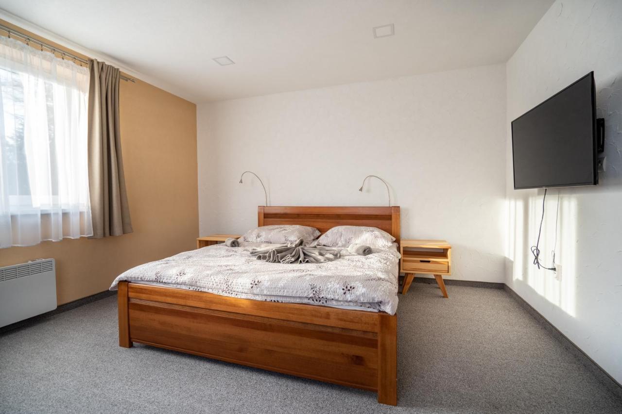 Apartmany Janka + Camp Bešeňová 外观 照片