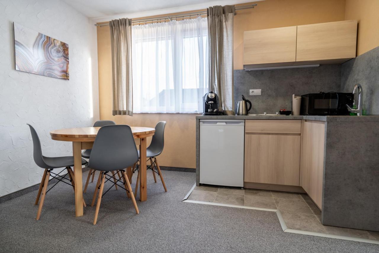 Apartmany Janka + Camp Bešeňová 外观 照片