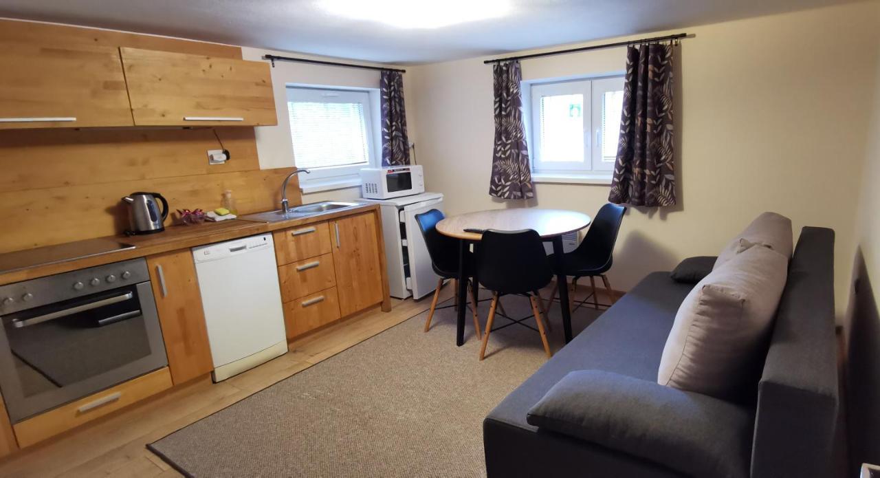 Apartmany Janka + Camp Bešeňová 外观 照片