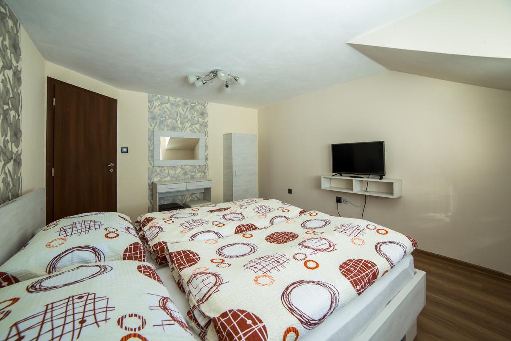Apartmany Janka + Camp Bešeňová 外观 照片